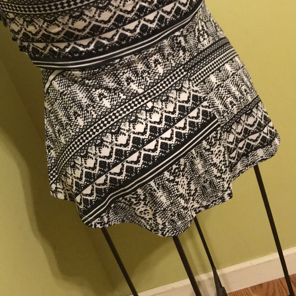 Jessica Simpson Spaghetti Strap Neck Tie Top Sz L - Picture 7 of 8